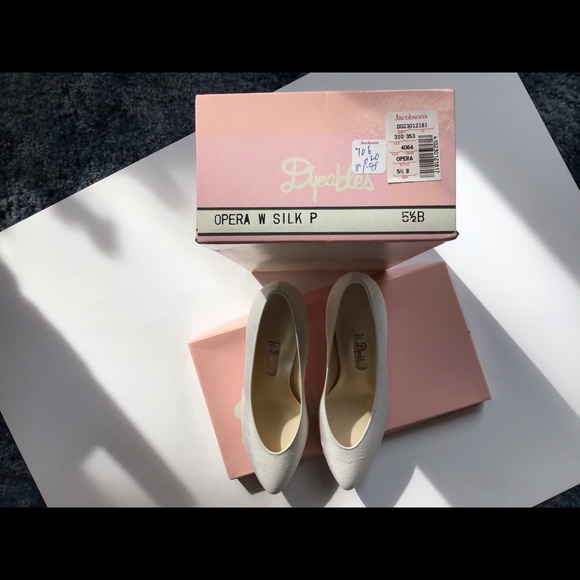 Raw Silk Wedding Pumps Size 5 1/2 - Picture 1 of 5